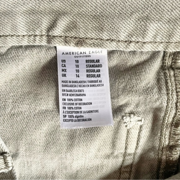 American Eagle Cropped Straight Leg Jeans - Picture 11 of 11